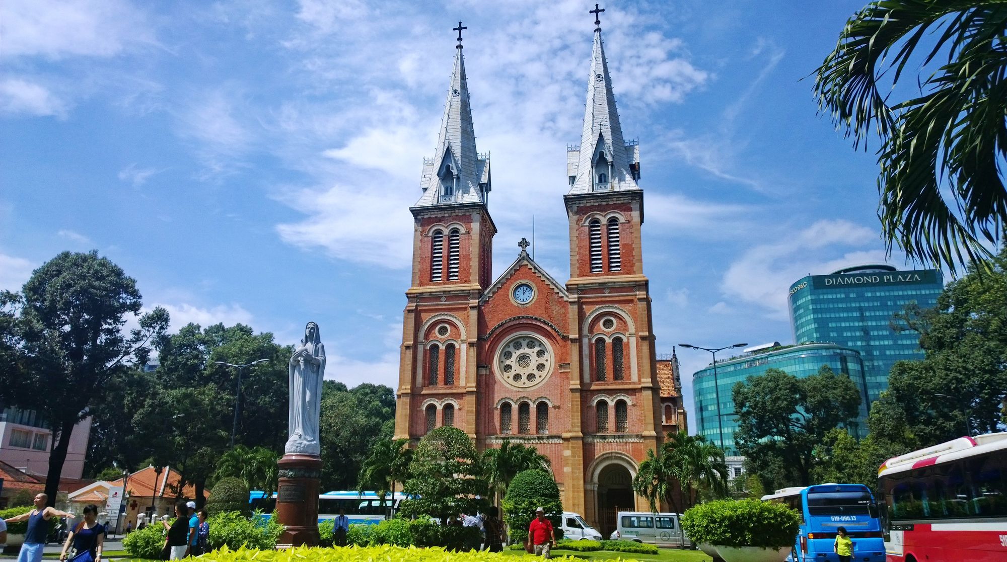 Four C Central Hotel Ho Chi Minh-stad Buitenkant foto